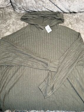 American Eagle Outfitters Ribbed Hoodie in Olive